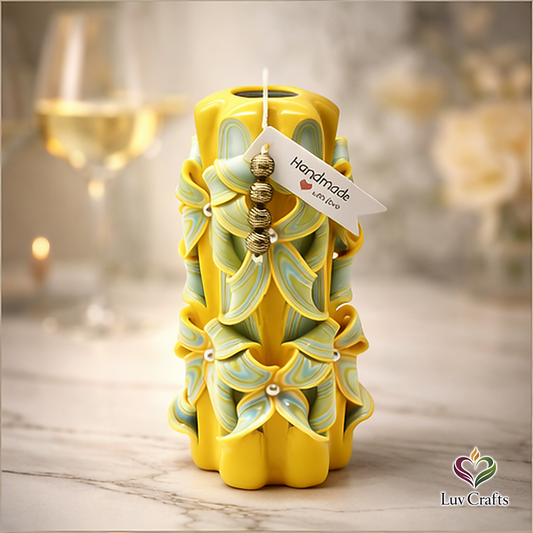 Golden Horizon Ribbons – Hand-Carved Luxury Candle (Extra Large)