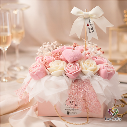 Blush Rose Bloom Bag – Luxury Flower Candle Bouquet
