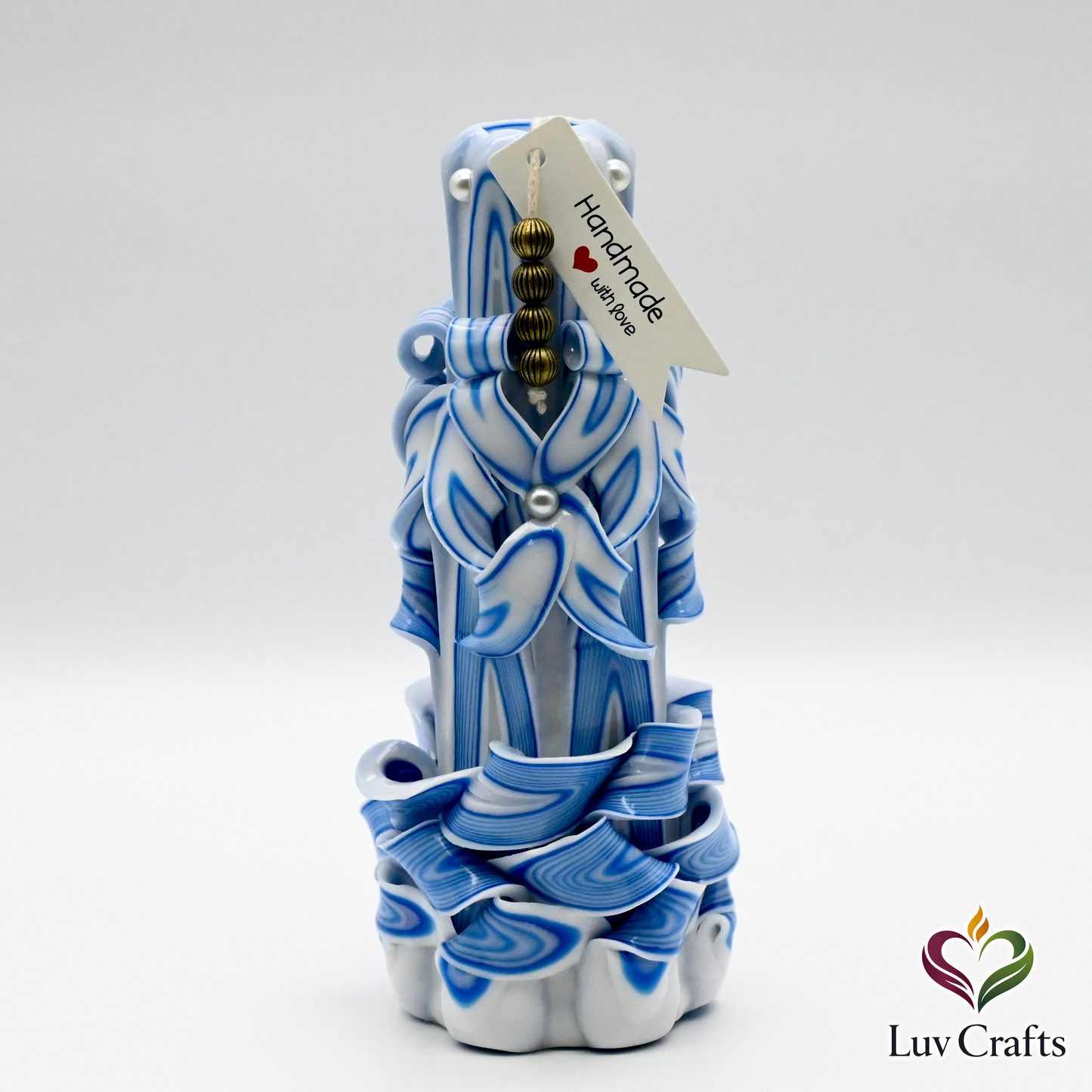 Azure Flow Ribbons – Hand-Carved Luxury Candle