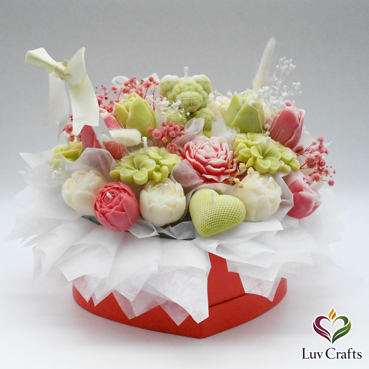Spring Pastel Heart Bloom – Luxury Flower Candle Bouquet