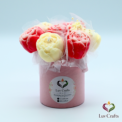 Blush Petite Bloom Box – Small Luxury Flower Candle Bouquet
