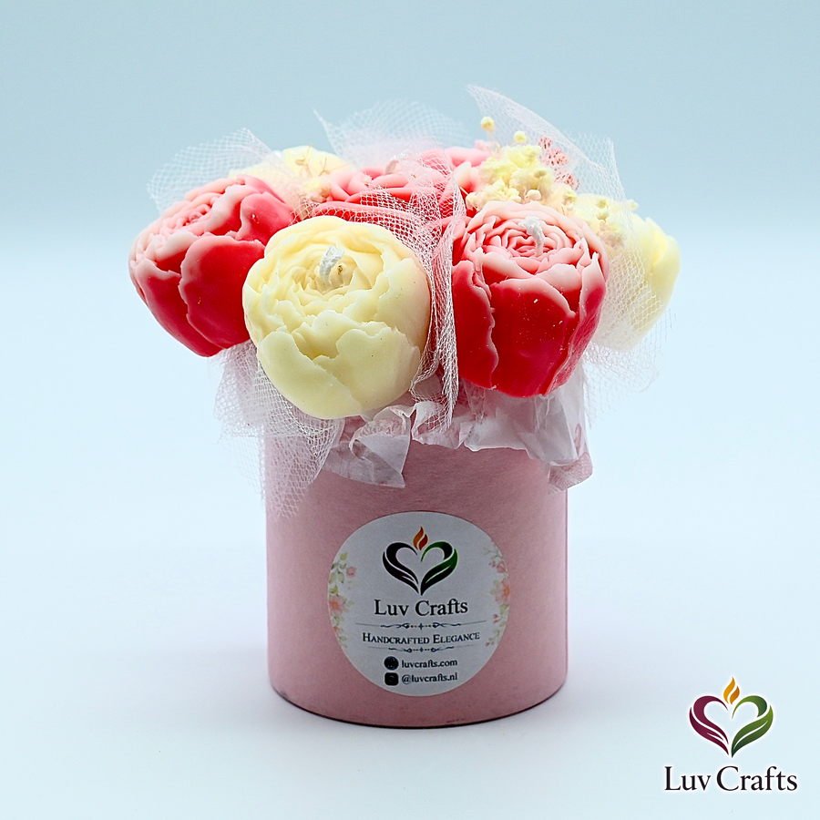 Blush Petite Bloom Box – Small Luxury Flower Candle Bouquet