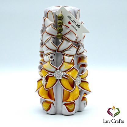 Golden Ivory Ribbons – Hand-Carved Luxury Candle
