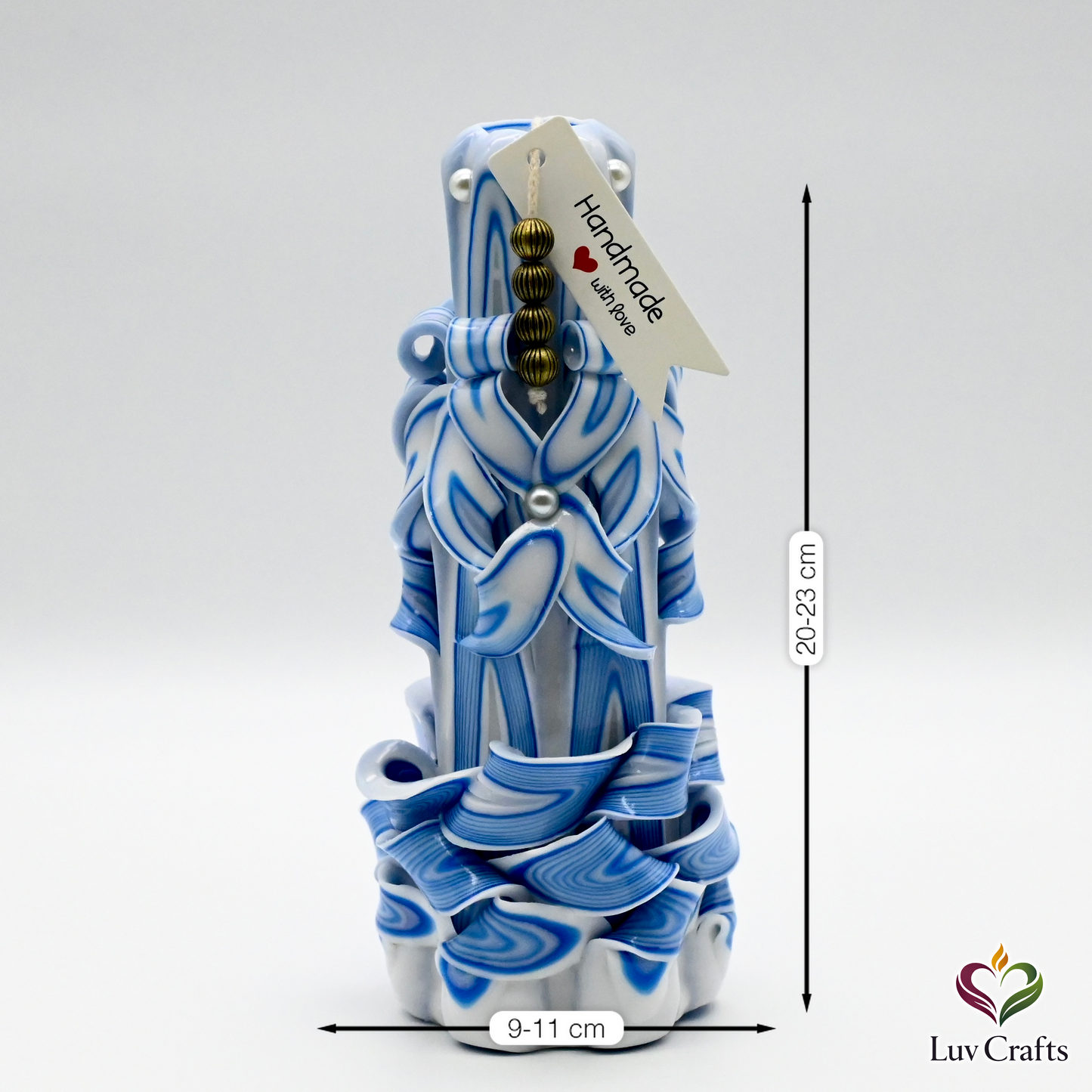 Azure Flow Ribbons – Hand-Carved Luxury Candle