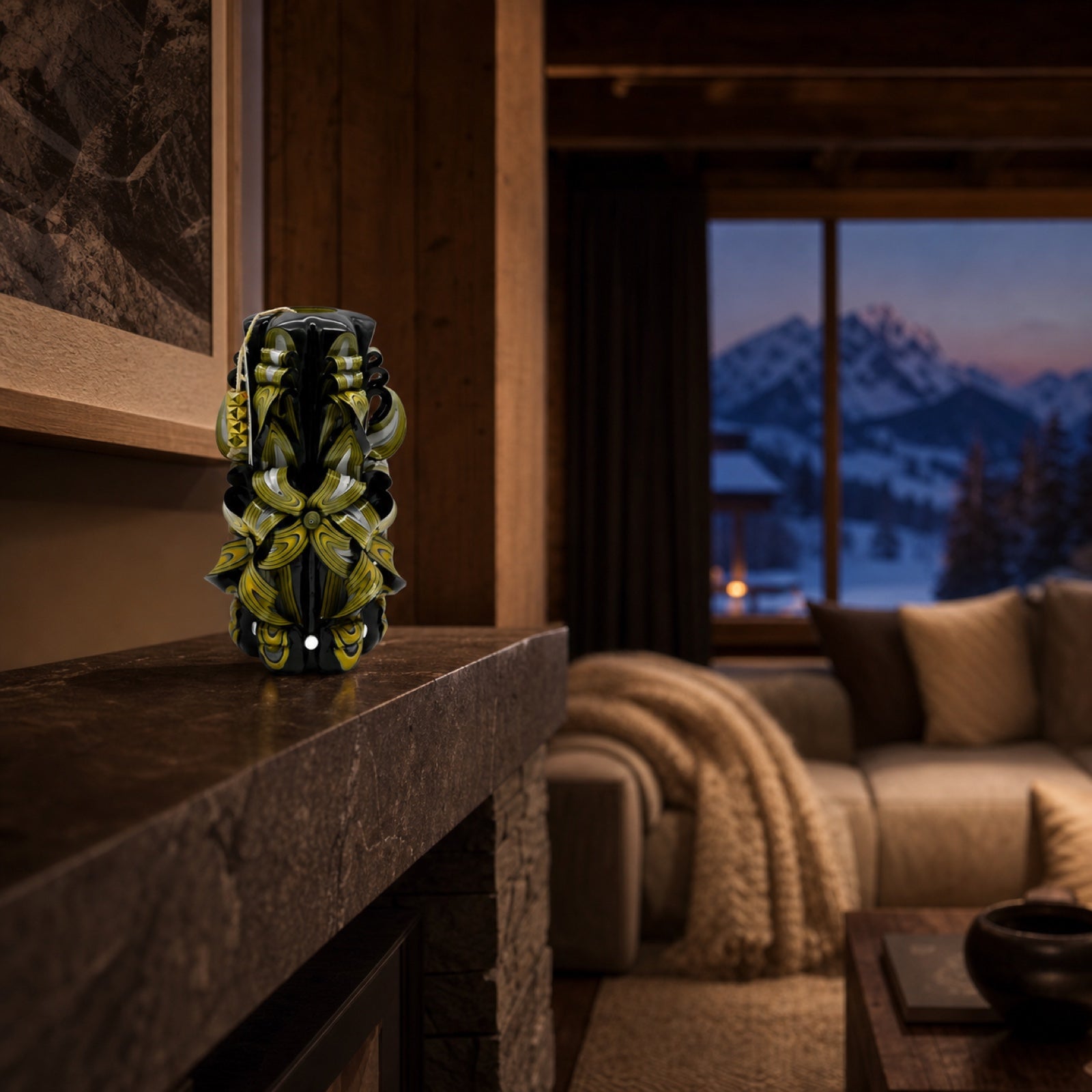 Decorative object or candle? Choosing when to light it